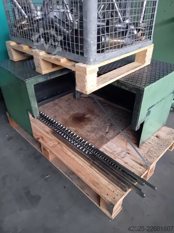 Broesmachine, groefentrekmachine Henning U3E V