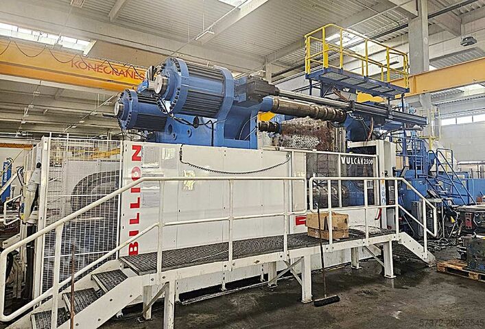 Vstřikovací stroj Billion Vulcan H27400-2500T
