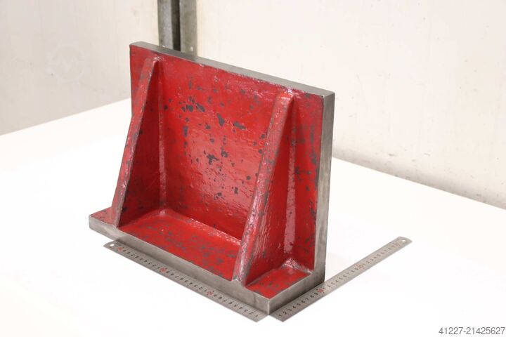 Kleminshoek Guss 395/130/H300 mm
