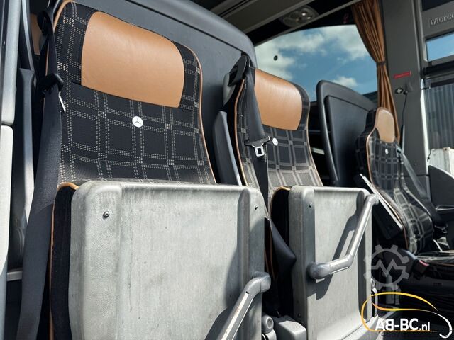 Távolsági autóbusz MERCEDES-BENZ Tourismo, 64 Seats