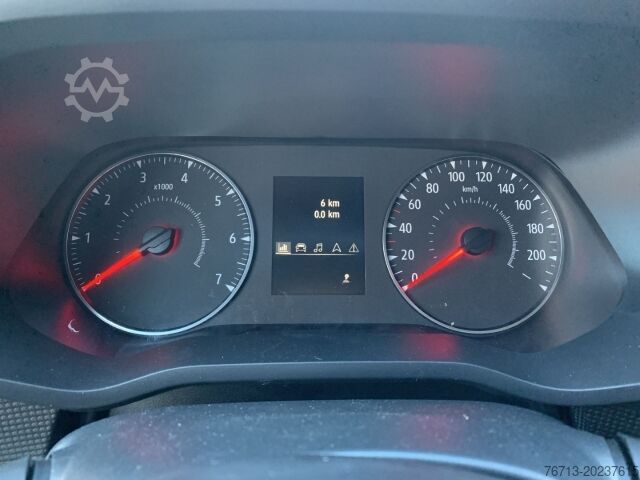 Duba panelată Renault Trafic L2H1 3,1t BLUE dCi 130 KOMFORT LED+KLIMA