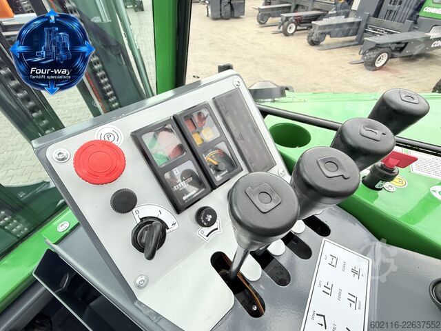 Négyirányú targoncát Combilift CB4000 GAS TRIPLEX 6800 POSITIONER CABIN