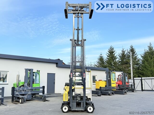 Négyirányú targoncát Combilift CB3000 GAS TRIPLEX 4900 FREE-LIFT