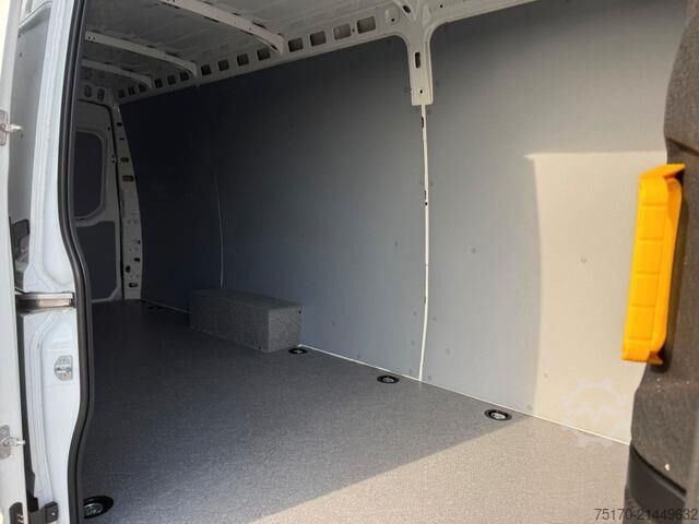 Kombi s vysokou střechou Iveco Daily 35S16 A8 *R4.100mm*Automatik*Kamera*3x