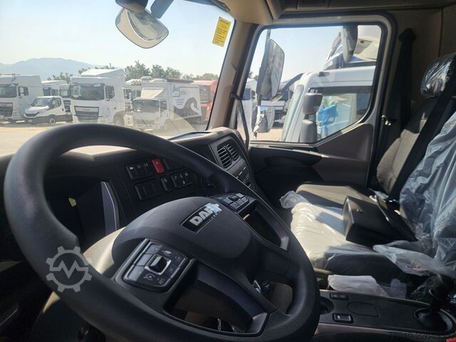Camião porta-contentores de gancho DAF XB 310 FA 18 t con scarrabile Palfinger
