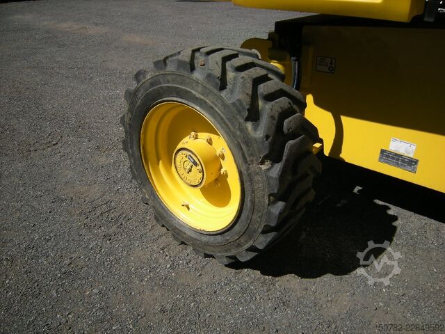 Teleszkópos munkaállvány JLG 660SJ