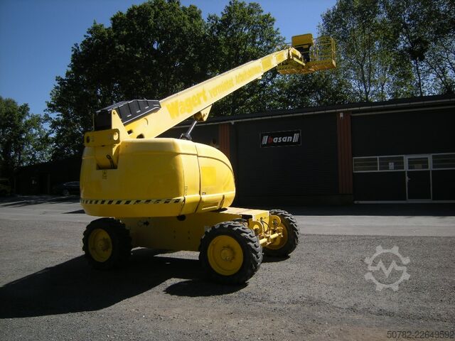 Teleszkópos munkaállvány JLG 660SJ