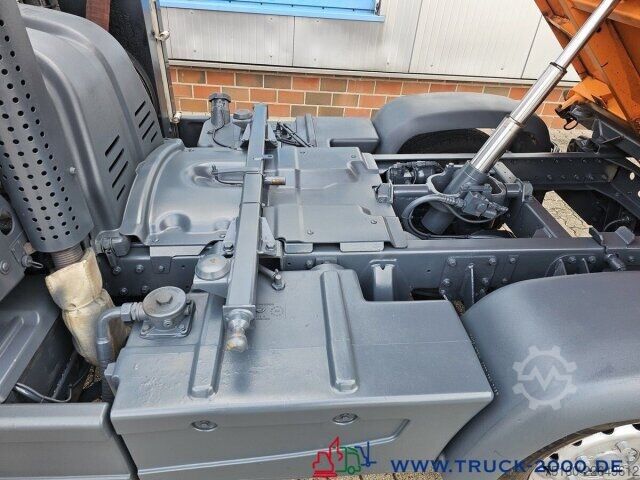 Dubă cu acoperiș înalt Multicar M 31 C 4x4 Kipper + Winterdienst Streuer Schild