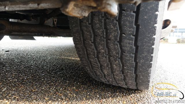 Långfärdsbuss MERCEDES-BENZ Tourismo 51 Sitze EURO 6