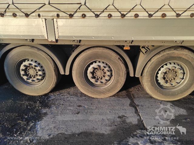 Öppen semitrailer med kapell Schmitz Cargobull Curtainsider Standard