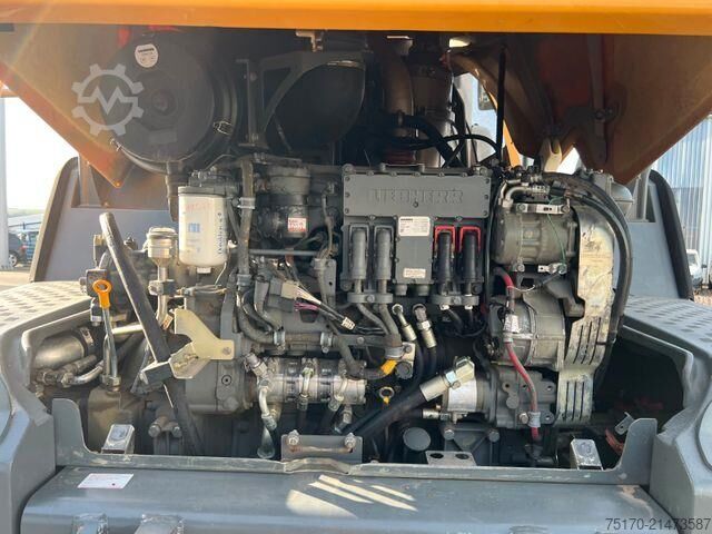 φορτωτής Liebherr L 556 / 5.574h / Waage / Zentralschmierung