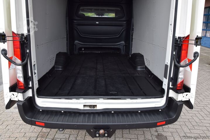 Furgão de teto alto Ford Transit  350 L4 Trend DOKA 6-Sitzer Maxi AHK