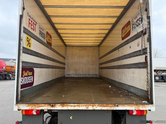 Dobozos teherautó VOLVO FL240 4x2 Closed box 6,30 m.