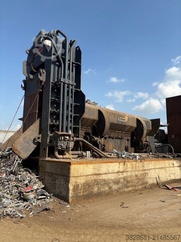 Stříhací nůžky na šrot LEFORT 1300 TS