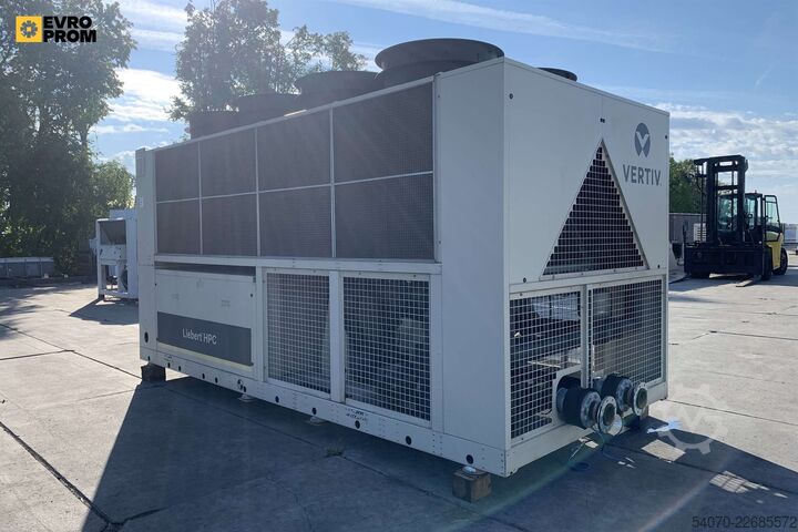 Kältemaschine Used Industrial Chiller LIEBERT - 396 kW | With warranty