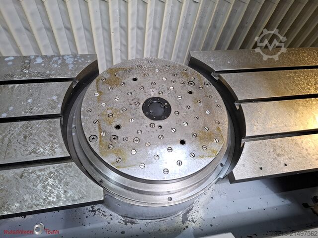 Pětiosé univerzální obráběcí centrum CHIRON MILL 2000