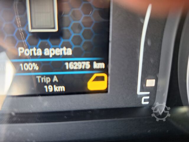 Køleskab / isoleret / frisk servicetaske Iveco DAILY 35C18 3000 CC euro 6