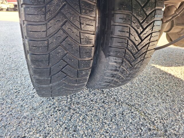 Køleskab / isoleret / frisk servicetaske Iveco DAILY 35C18 3000 CC euro 6