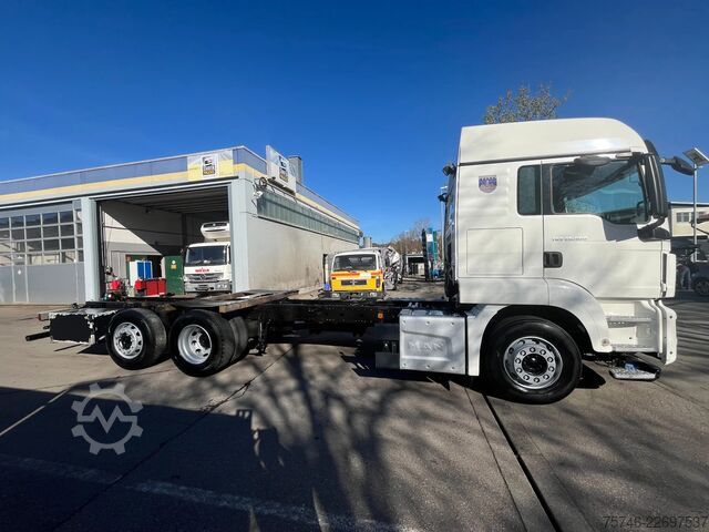 MAN TGS 26.500 FLL*Chassis*Intarder*E6C*Schalter MAN TGS 26.500 FLL*Chassis*Intarder*E6C*Schalter