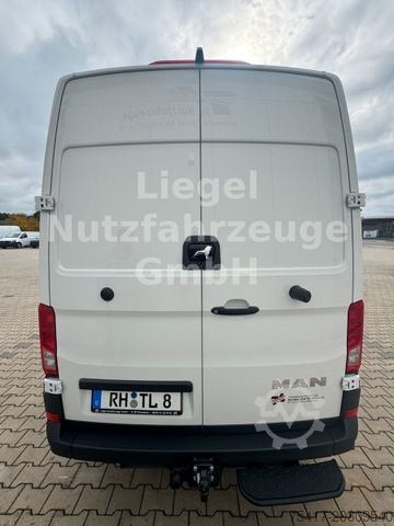 Dubă cu acoperiș înalt MAN 3.180F 4X2 Kasten*L3H3*AHK3,5to*Klima*Navi*LED*
