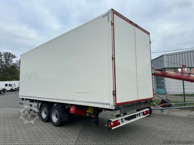 Dobozos pótkocsi  Fellechner / Koffer / GG 11.9000 kg