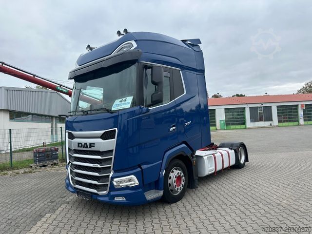Nagy térfogatú nyergesvontató DAF XG + 480 / Retarder **2 x Auf Lager**