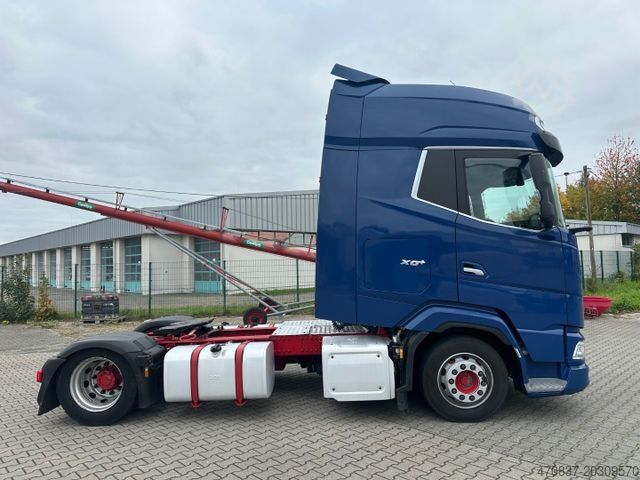 Nagy térfogatú nyergesvontató DAF XG + 480 / Retarder **2 x Auf Lager**