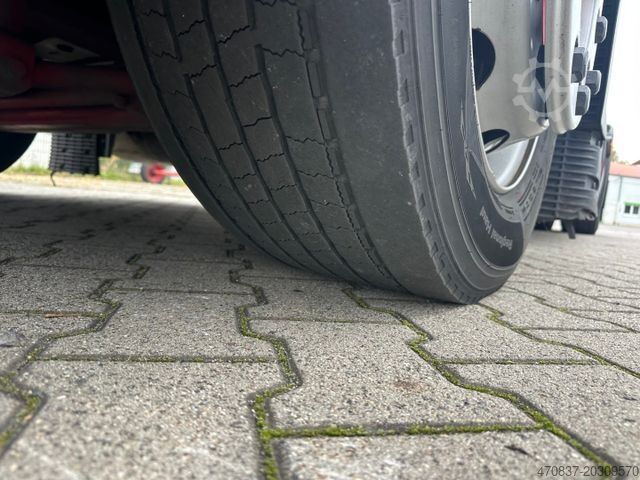 Nagy térfogatú nyergesvontató DAF XG + 480 / Retarder **2 x Auf Lager**
