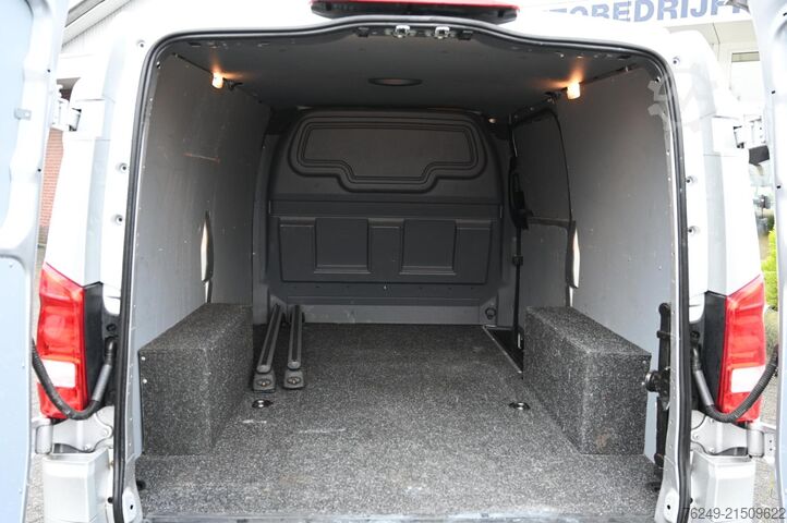 Stationwagen met hoog dak Mercedes-Benz Vito 119 CDI Lang 19" AMG LED Leder Navi Trekhaak
