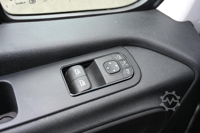Stationvogn med højt tag Mercedes-Benz Sprinter 311 2.2 CDI L2H2 RWD AIRCO CAMERA Werk...