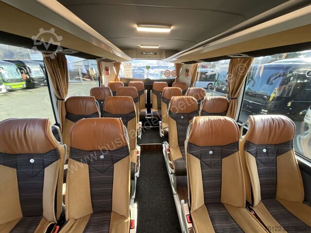Touringcar Mercedes-Benz Tourismo 16 RHD