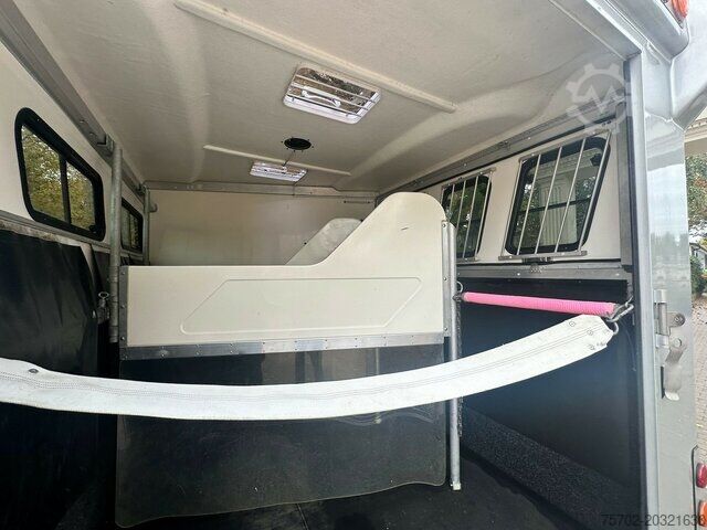 Livestock trailer Steinsberger Anka 3-Pferdeanhänger