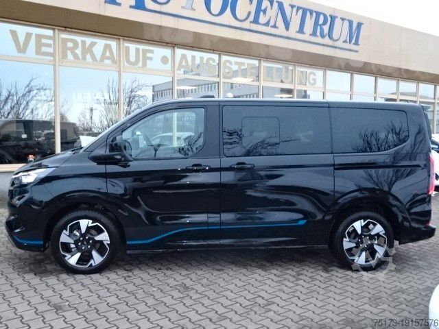 Minibus FORD Tourneo Custom 320L1 Sport 4x4 AHK Stndhzg Pano