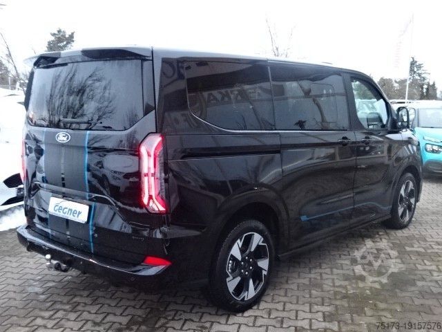 Minibus FORD Tourneo Custom 320L1 Sport 4x4 AHK Stndhzg Pano
