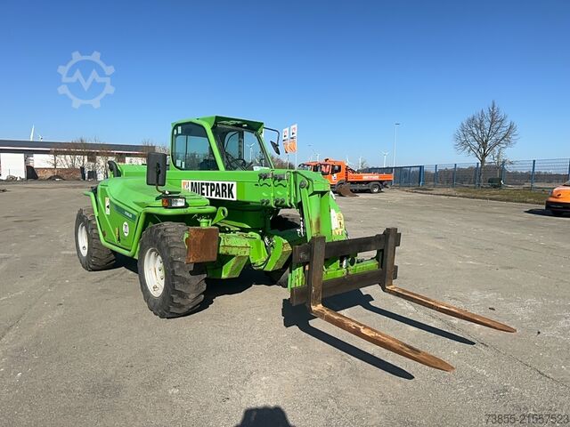 Τηλεσκοπικός χειριστής Merlo P38.13