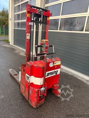 Stapler Lansing Hochhubwagen