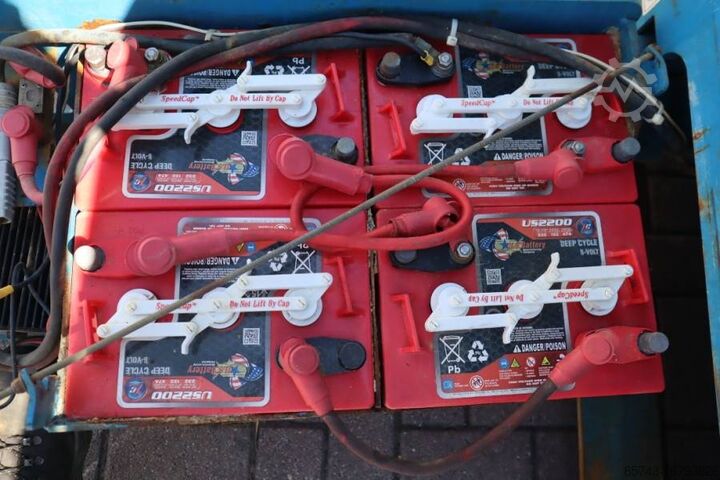 Ascensor cu foarfecă Genie GS2632 Electric, Working Height 10m, 227kg Capacit