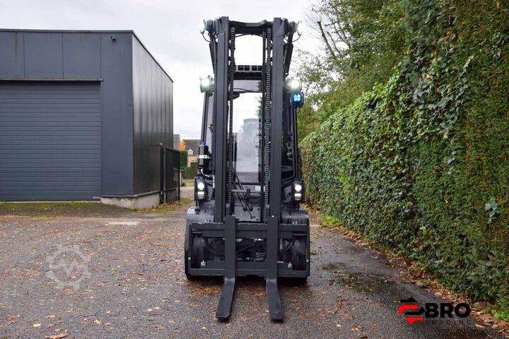 Forklift Linde H30D-01 1202 5 HYDR. VALVES! 2 PCS - BRA