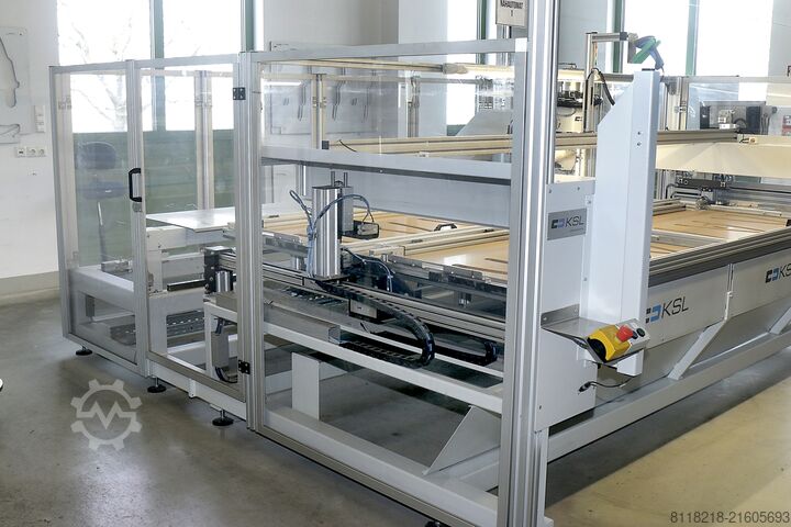 CNC rotaciona glava šivaće mašine PFAFF-KSL KSL110 - CNC-Drehkopf Nähanlage 2500x800