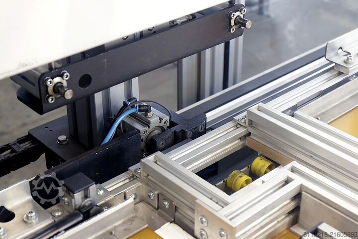 CNC rotaciona glava šivaće mašine PFAFF-KSL KSL110 - CNC-Drehkopf Nähanlage 2500x800