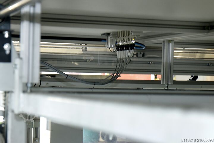 CNC rotaciona glava šivaće mašine PFAFF-KSL KSL110 - CNC-Drehkopf Nähanlage 2500x800