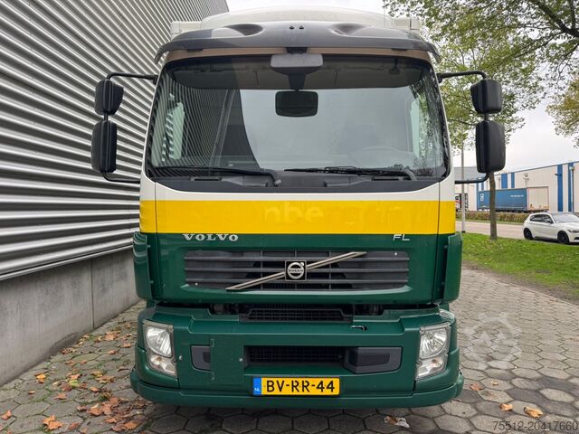 Suitcase Volvo FL 240 / 6 Cylinder / 18 Tons / Tail Lift / TUV...