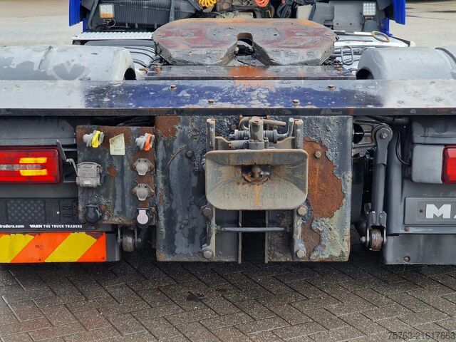 Όγκος SZM MAN TGX 18.420 Low deck - Lifting 5th wheel - Retar...