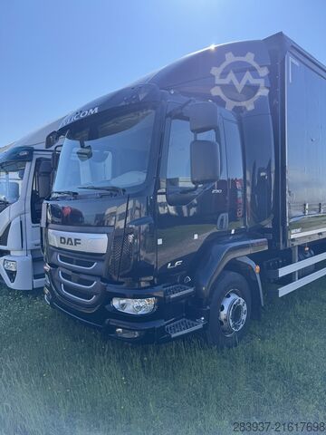 φορτηγό πλατφόρμα με μουσαμά DAF LF 290