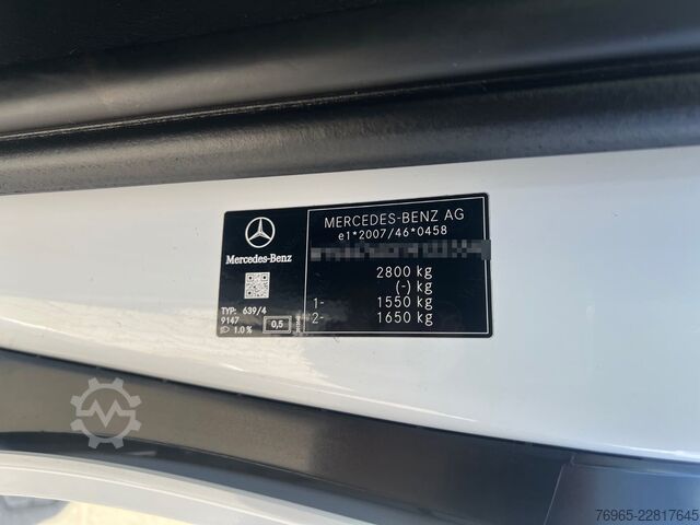 Furgone MERCEDES-BENZ Vito 110 LANG 6G KLIMA TEMPOMAT 3-SITZE SCHRÄNKE