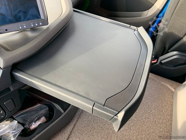 Drankentruck DAF FA XD 370 zikun Swing-Board-Aufbau