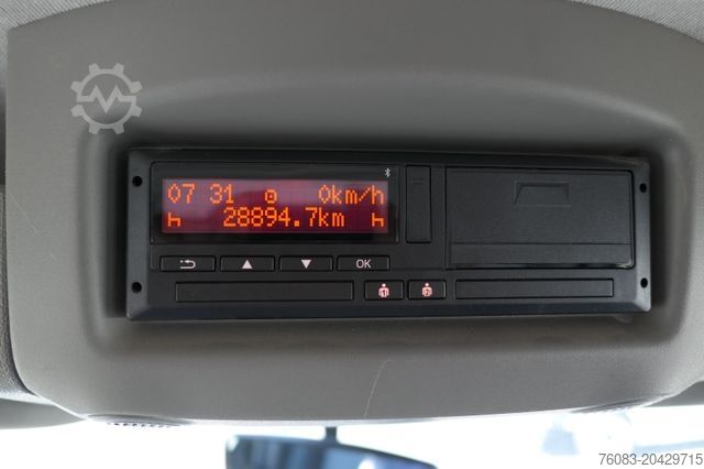 Tippbil skåpbil RENAULT Master Maxi Doka 3 Seiten Kipper L=3,2m Klima AH