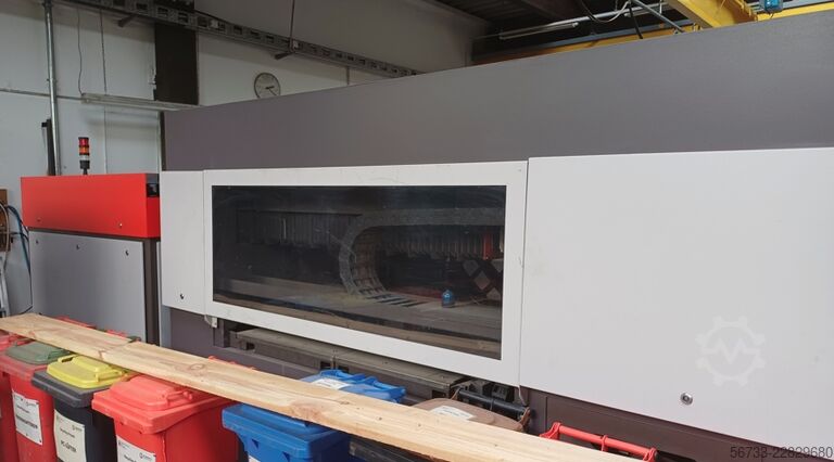 Lazer kesim makinesi BYSTRONIC ByVention 3015
