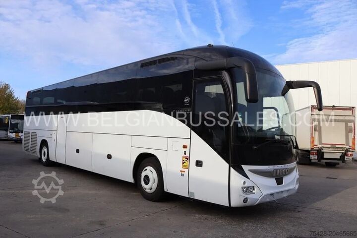Coach Iveco Magelys 13m