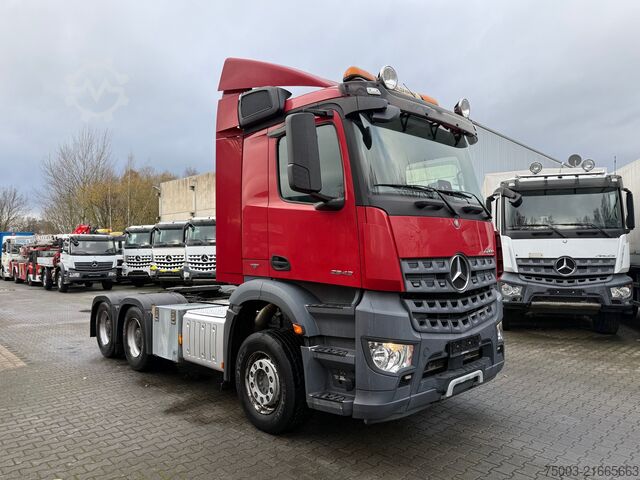 Heavy-duty truck Mercedes-Benz Arocs 2642 LS 6X4